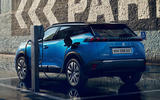 5 peugeot 2008