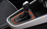Renault Clio 2019 Autocar studio static - gearstick
