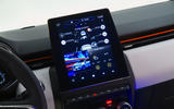 Renault Clio 2019 Autocar studio static - infotainment