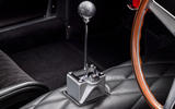 88 Bell Sport Classic 330 LMB gearstick