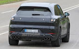90 Porsche Cayenne 2022 spies rear 90 Porsche Cayenne 2022 spies rear