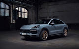 91 Porsche Cayenne GT 2021 official reveal studio front