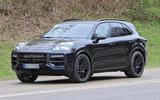 92 Porsche Cayenne 2022 spies front