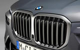 94 BMW X7 2022 facelift official images nose 94 BMW X7 2022 facelift official images nose