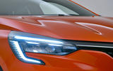 Renault Clio 2019 Autocar studio static - daytime running lights