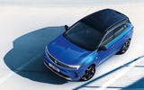98 Vauxhall Astra 2021 teaser images static roof 98 Vauxhall Astra 2021 teaser images static roof