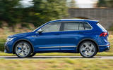 98 Volkswagen Tiguan R 2021 official images panning