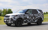 2021 Land Rover Discovery facelift prototype - front