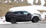 New Kia Sorento spyshot side