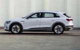 Audi E-tron 50 - side