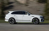 Bentley Bentayga Speed 2025 side tracking Bentley Bentayga Speed 2025 side tracking