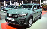 dacia jogger hybrid paris motor show 06 front static
