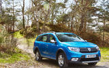 2017 Dacia Logan MCV Stepway revealed