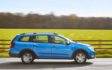 2017 Dacia Logan MCV Stepway revealed