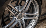 Audi R8 vs. Volkswagen Golf R