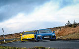 Audi R8 vs Porsche 911