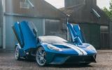 Ford GT vs Fiesta ST