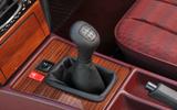 Mercedes 190E gearlever