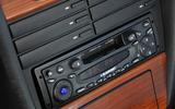 Mercedes 190E stereo