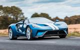 Ford GT vs Fiesta ST