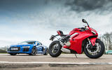 Audi R8 vs Ducati Panigale