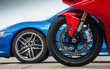 Audi R8 vs Ducati Panigale