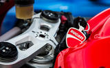 Audi R8 vs Ducati Panigale