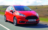 Ford GT vs Fiesta ST