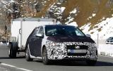 Hyundai i30 spy shots winter testing