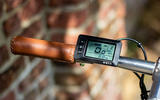 WATT New York Fixie screen also shows trip information, speed, and battery level screen  WATT New York Fixie screen also shows trip information, speed, and battery level screen