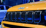 jeep avenger paris motor show 04 grille jeep avenger paris motor show 04 grille