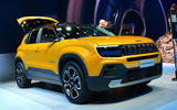 jeep avenger paris motor show 07 front static jeep avenger paris motor show 07 front static