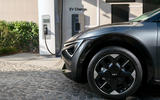 Kia EV6 facelift 2024 charging