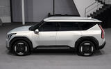 Kia EV9 side left Kia EV9 side left