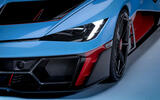 Lambo auto fondo azzurro uniforme 113