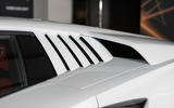 Lamborghini Countach LPI 800 4 (11) Lamborghini Countach LPI 800 4 (11)