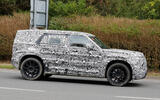 Land Rover Defender Sport camo sep 2025 side tracking Land Rover Defender Sport camo sep 2025 side tracking