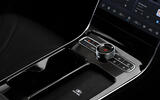 Lepas L8 interior centre console