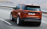 2017 Land Rover Discovery revealed in Paris