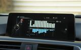 BMW 330e Sport infotainment