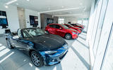 Mazda-dealer