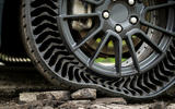 Michelin Uptis tyre concept rocks