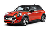 Revamped Mini range launches with bolstered tech and new DCT gearbox