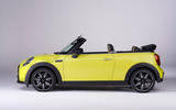 MINI Convertible Cooper S Zesty Yellow (35)