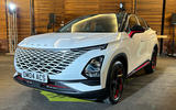 Omoda 5 front three quarter
