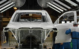 Production-ready BMW X7 shown in new official images