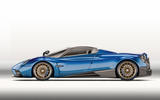 754bhp Pagani Huayra Roadster - extreme 1280kg drop-top hypercar