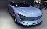 peugeot concept 6 estate front 