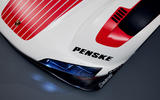 Porsche070622 LDN1876   Detail HaubeOben Porsche070622 LDN1876   Detail HaubeOben
