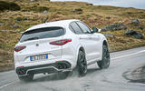 Alfa Romeo Stelvio vs Porsche Macan